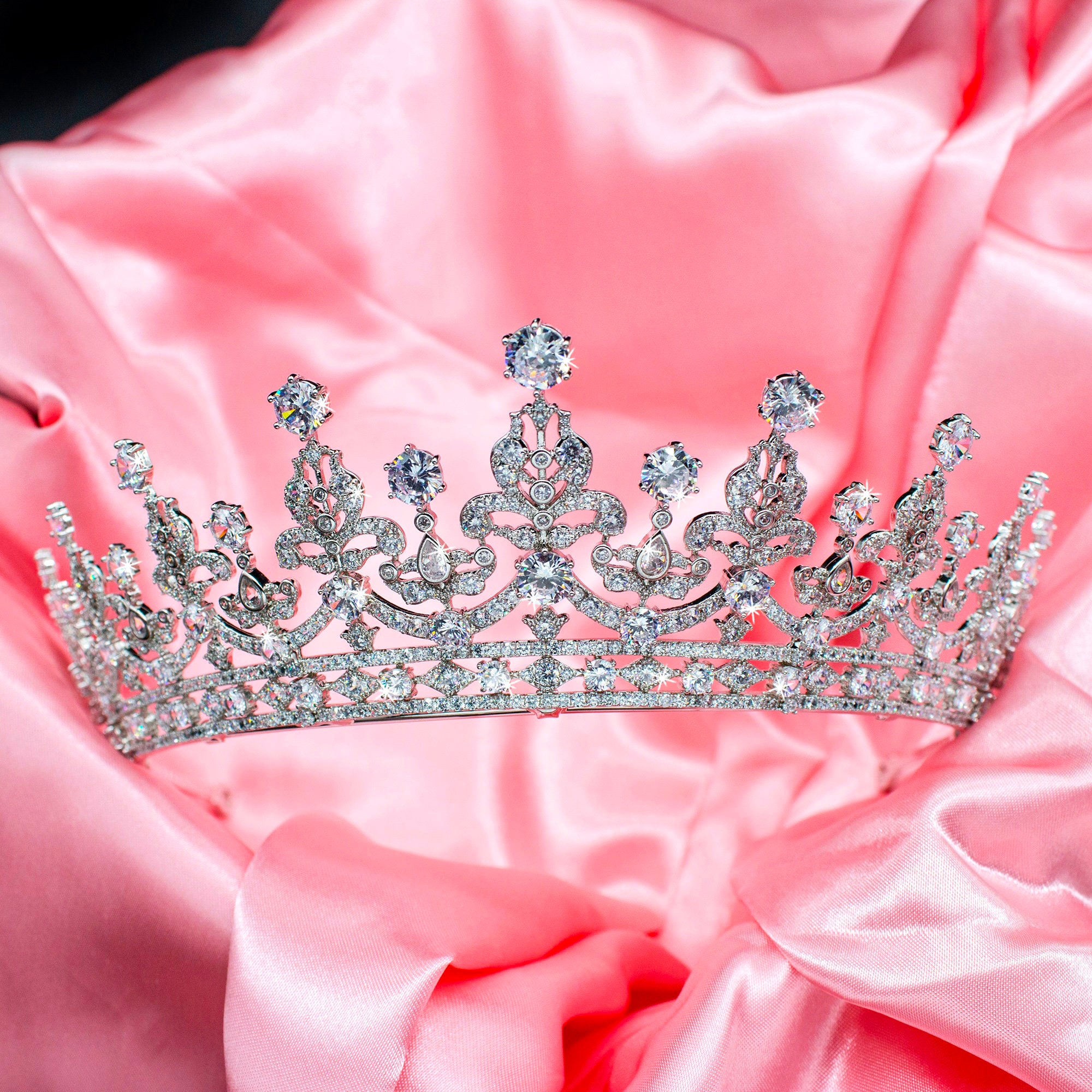 Set Di 4 Diademi E Corone Da Principessa Con Strass Argento, Per Donne E Ragazze, Per Matrimoni, Compleanni, Halloween