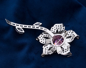 Spilla Quadrifoglio Con Cristalli Zirconia – Elegante Accessorio Donna In Argento, 5.7 Cm, Blu, Verde O Viola