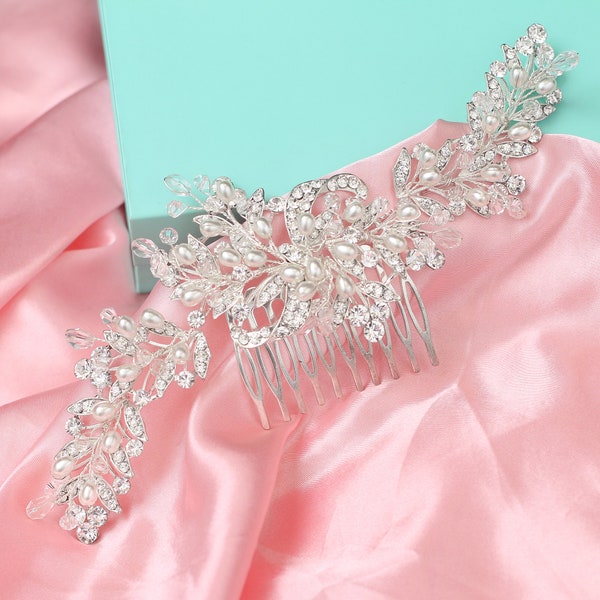 Long Bridal Hair comb with Simulated Pearls and Crystals with Sparkling Rhodium Over. 20x7cm