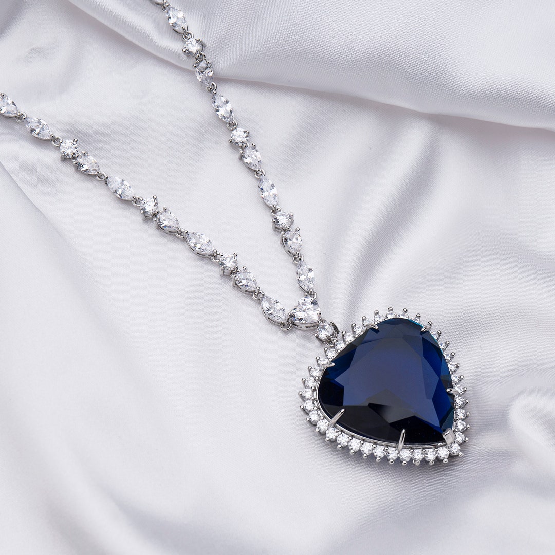 Titanic Heart of The Ocean Sapphire Blue Crystal Necklace Pendant