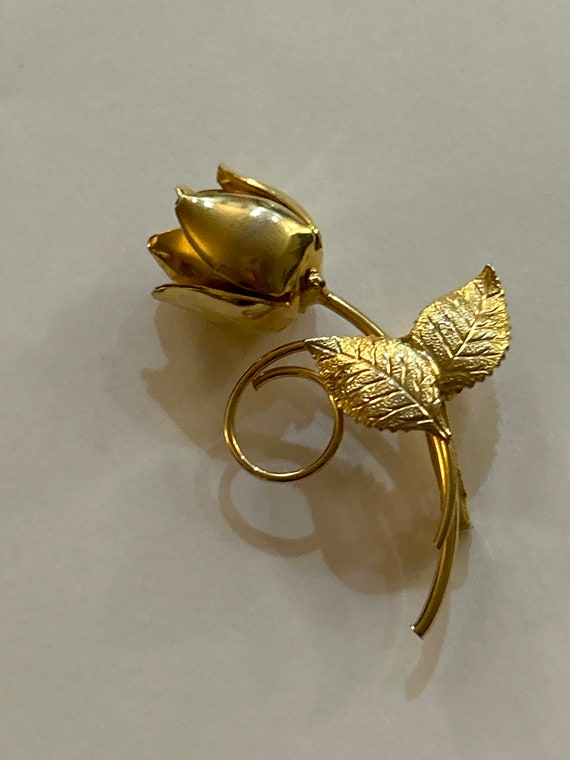 Vintage Goldtone Tulip Flower Brooch Pin
