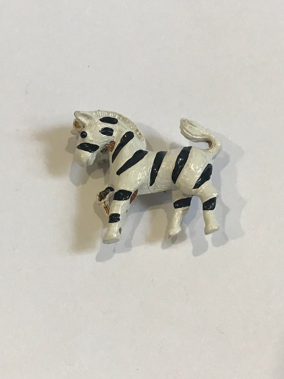 Vintage Zebra Brooch Pin