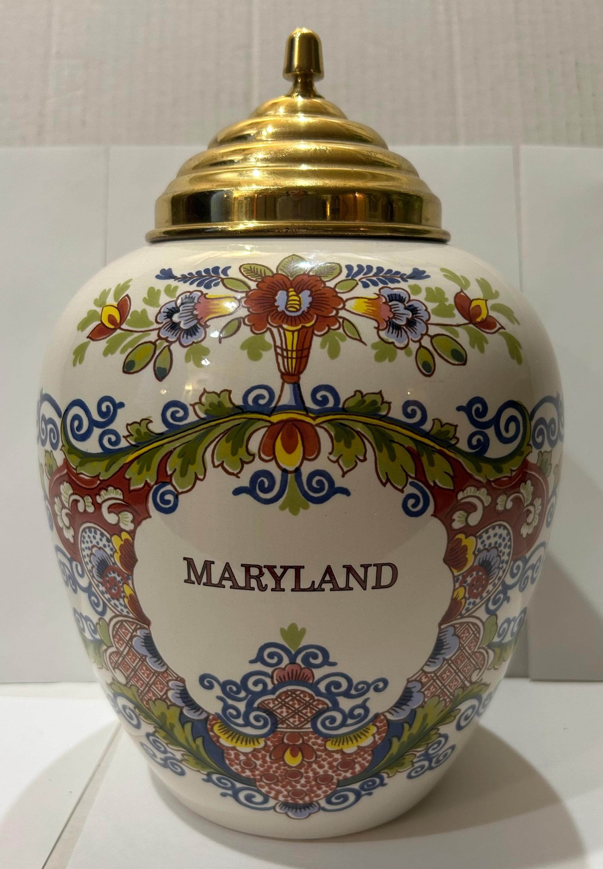 Vintage Ceramic and Brass Royal Goedewaagen Holland Handpainted