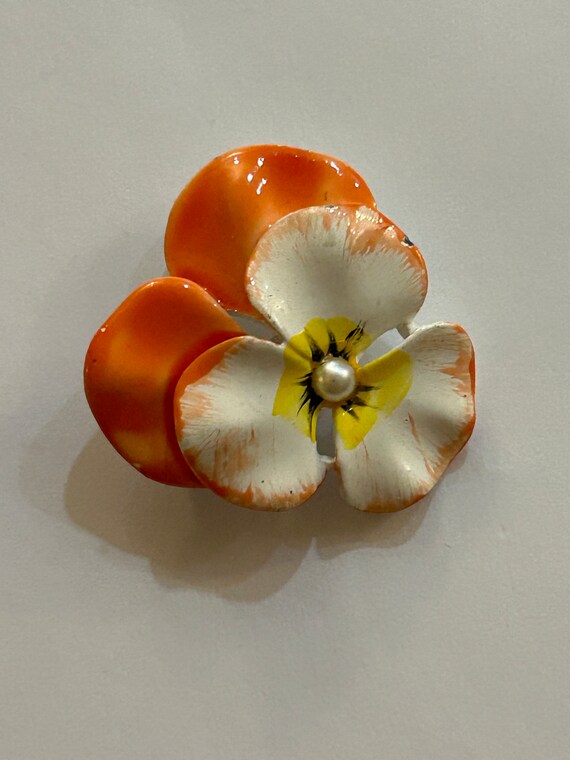 Vintage Orange and White Flower Pansy Brooch  Pin - image 3