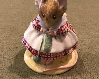 Beatrix Potter The Old Woman who Lived in a Shoe Beswick England Vintage Figurine