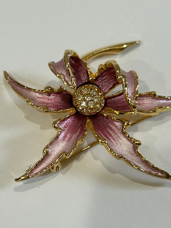Vintage Shades of Pink with Rhinestones Pin Brooch