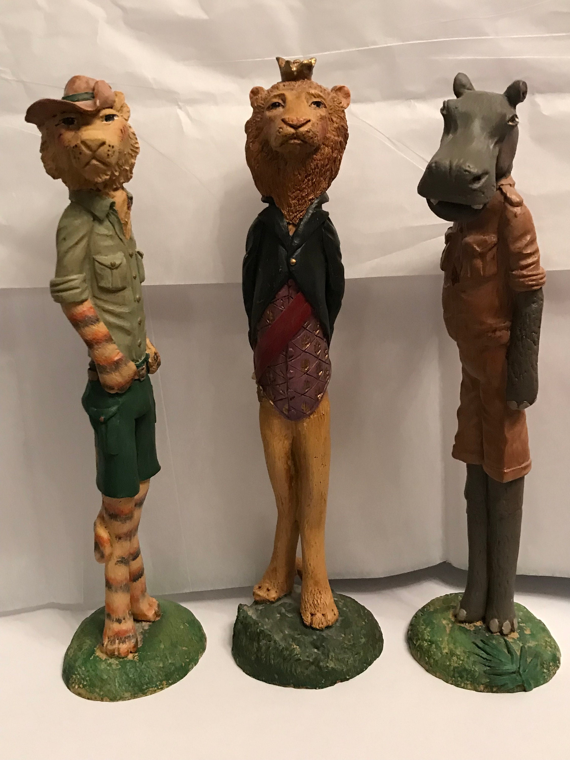 エネスコ Enesco 置物 インテリア Enesco Jim Shore Heartwood Creek Holy Family with Stable 4-Piece Na www.medisar.am