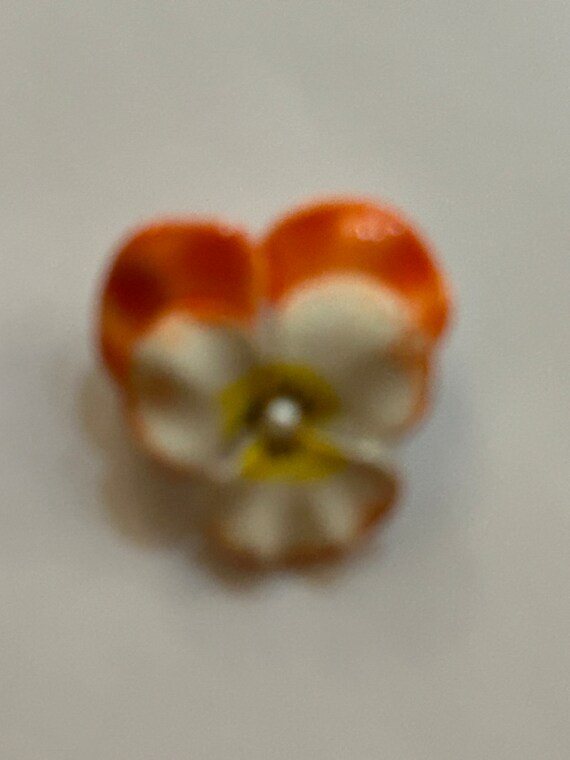 Vintage Orange and White Flower Pansy Brooch  Pin - image 2