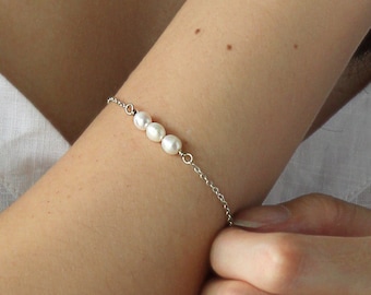 Freshwater Pearl Bracelet, Sterling Silver White Pearl Bracelet, White Pearl Bracelet, Bridal Jewelry, Mother's Day Gift Idea, Gift for Mom