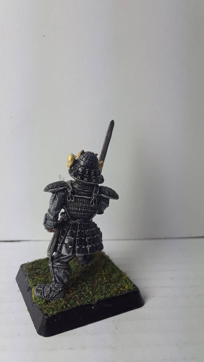 28mm fantasy miniatures samurai miniature hand painted for | Etsy