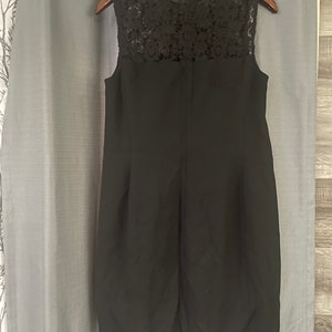 Lauren Ralph Black elegant sleeveless crew neck dress