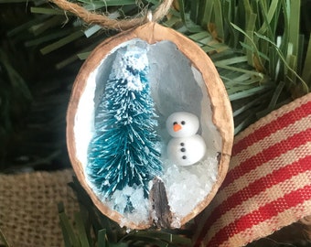 Snowman in a Nutshell, handmade Walnut Shell Christmas decoration