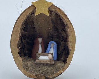 Nativity In A Nutshell, handmade Walnut Shell decoration