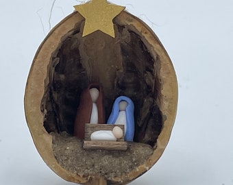 Nativity In A Nutshell - handmade Walnut Shell decoration