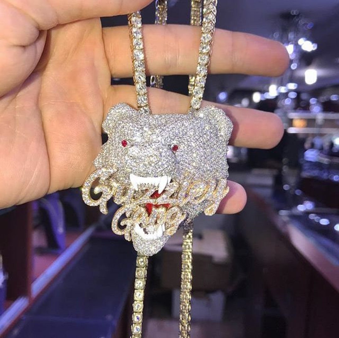 Iced out pendant real diamonds Clearance