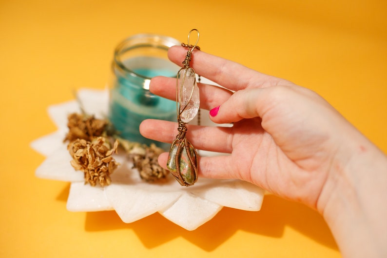 Clear Quartz /& Unakite Two Stone Raw Quartz Crystal Wrap Necklace with Chain