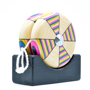 Yoyo, Heritage Series Classic Wooden Yo-Yo with Ball Bearing - Handcrafted Vintage Toy for Kids and Adults