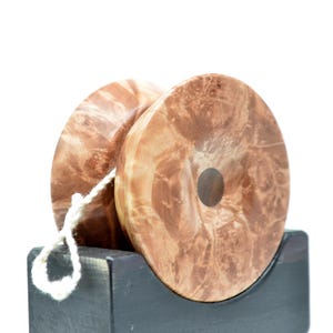 Yoyo, V Series Classic Wooden Fixed Axle Yo-Yo - Handcrafted Vintage Toy for Kids and Adults