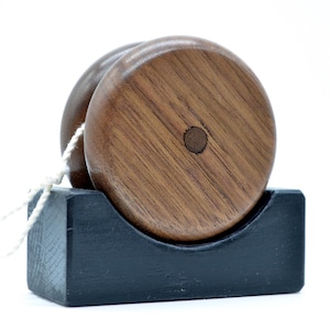 Yoyo, Heritage Series Hard Wood Special Fixed Axle Yo-Yo - Handcrafted Vintage Toy for Kids and Adults