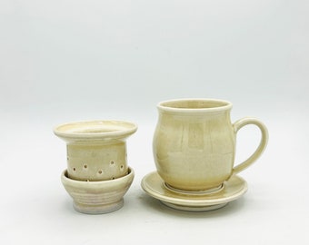 NEW! Golden Honey Tea-for-One 4-Piece Porcelain Ceramic Tea Cup Set with Mug Saucer, Infuser and Lid / Dish by Amy Schnitzer