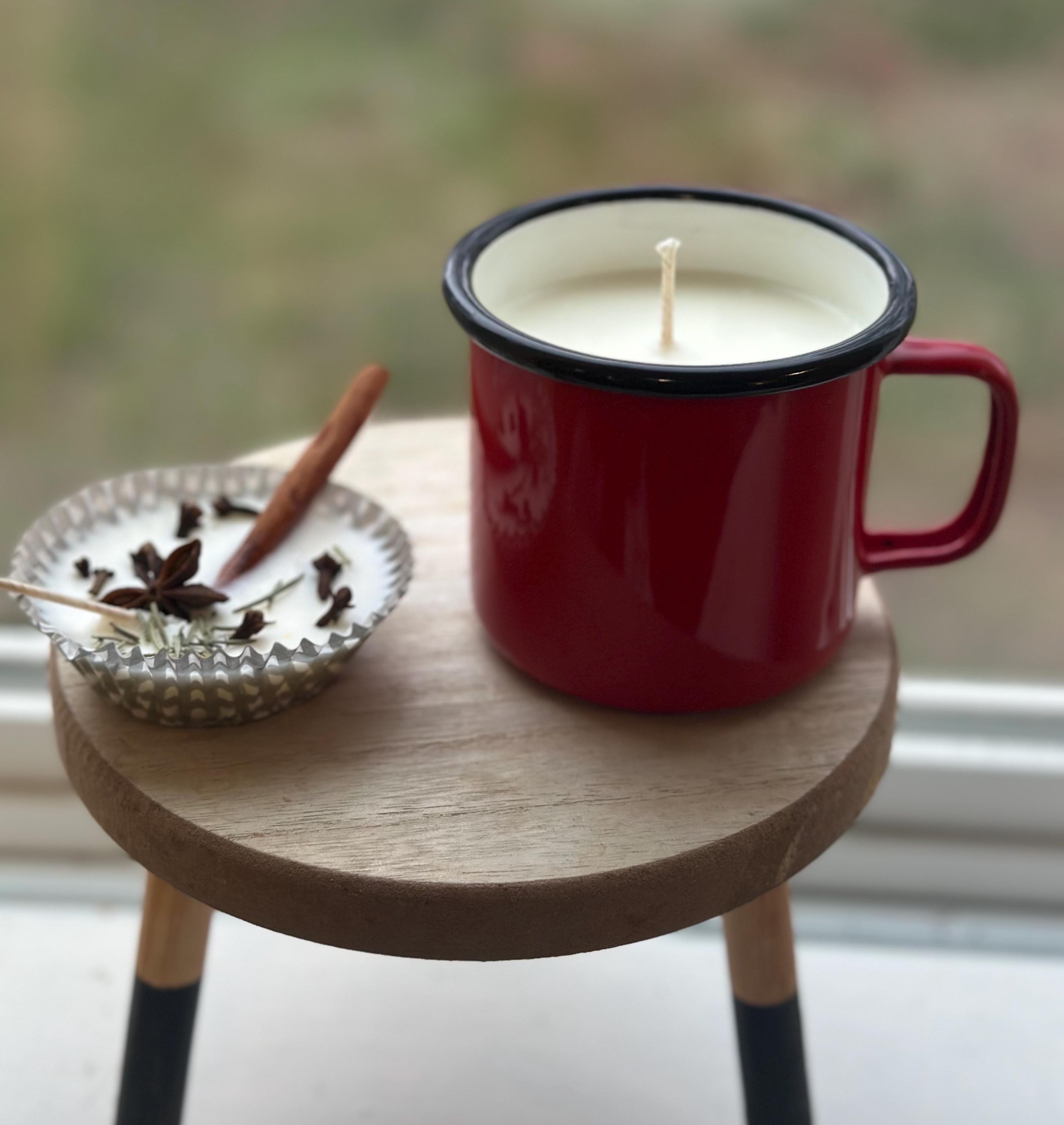 citronella soy candle with fire starter