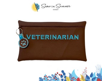 Vet Bag with paw tag, Role Play, Pretend Play, Kids Vet Costume, Dress Up, Medical Educational Device,Vet Case, Halloween Costume, Book Week