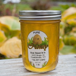 Raw Honey In Pint Glass Jar, 1-1/2 lb New York Light Wildflower Honey