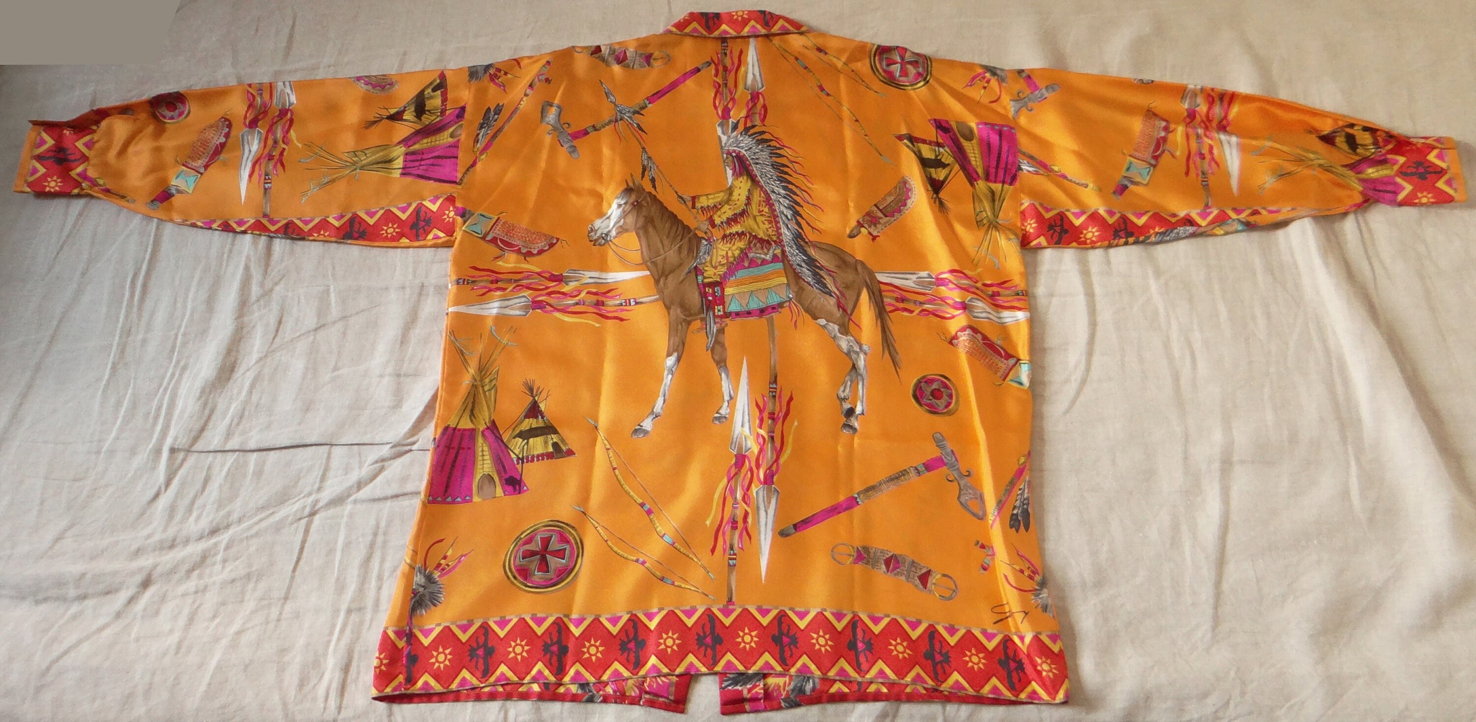 1990S GIANNI VERSACE Silk legues Baroque Printed 