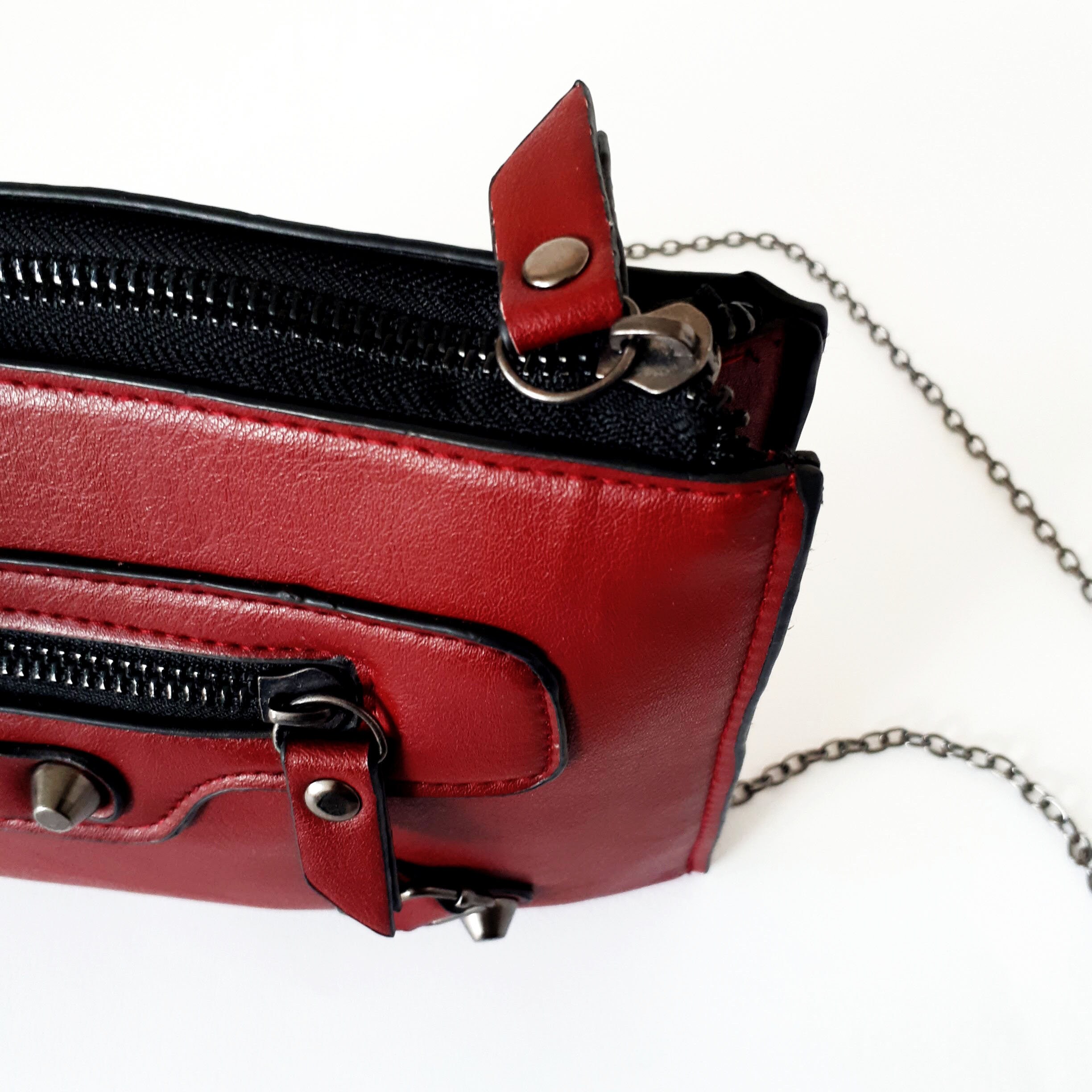 Removable Bag Straps IUCN Water