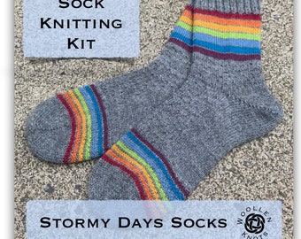KIT DE TRICOT DE CHAUSSETTES Kit de tricot de chaussettes Stormy Days Kit de bricolage Kit de laine