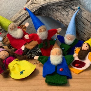 Finger puppets - gnomes - dwarves - brownies - natural materials unique pieces - handmade
