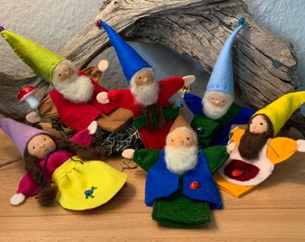 Finger puppets - gnomes - dwarves - brownies - Waldorf - unique pieces - handmade