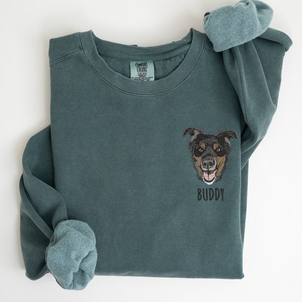 Custom EMBROIDERED Pet Portrait Comfort Colors Sweatshirt,Custom Pet Gift, Dog Mom Gift, Cat Mom,Pet Memorial,Personalized Dog Embroidery