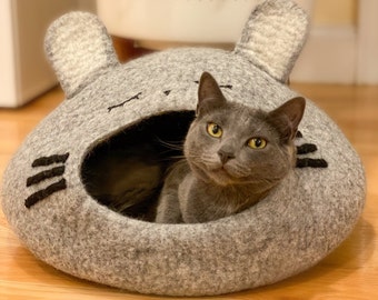 Mouse Boho Cat Cave Bed, Cat Cave Felt Wool, Cat Lover Gift, Modern Cat Bed, Cat Gift, Stylish Cat Bed, Boho Home Decor, Padded Cat Mat