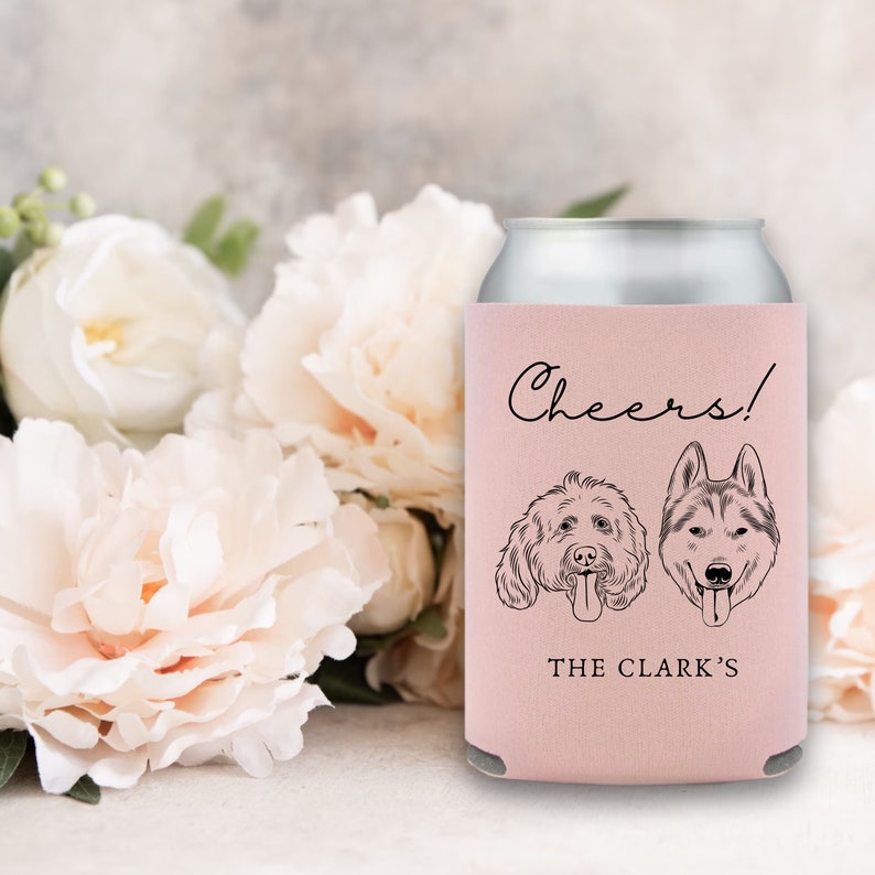 Enfriador de latas de boda con retrato de mascotas personalizado, ilustración personalizada de mascotas, favores de boda personalizados, soporte de bebidas, aislante de latas, enfriador de bodas imagen 3