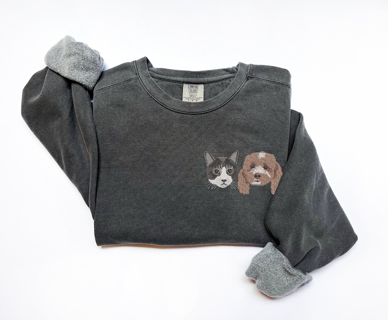 Custom EMBROIDERED Pet Portrait Comfort Colors Sweatshirt,Custom Pet Gift, Dog Mom Gift, Cat Mom,Pet Memorial,Personalized Dog Embroidery image 3
