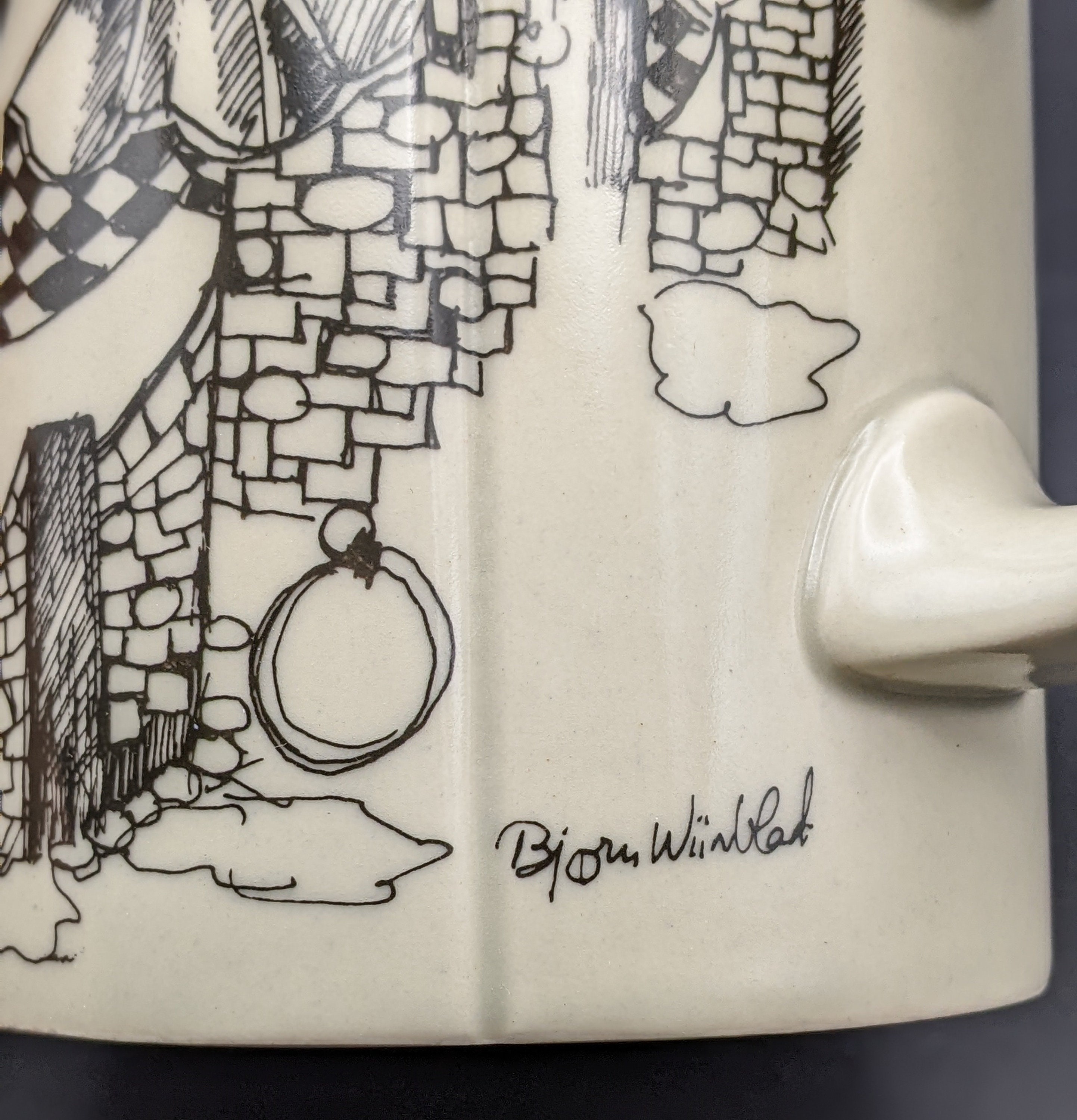 Rosenthal Studio Linie 'Björn Wiinblad' Stein/Mug Whimsical Stoneware Stein Iconic Wiinblad. 'Til Eulenspiegel' Line Drawing Mug