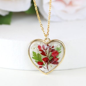 Handmade Pressed Real Flower Floral Resin Heart Pendant Necklace Birthday Gift for Women Girls