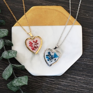 Handmade Pressed Flower Stainless Steel Heart Locket Necklace Floral Locket with Photo Necklace Personalized Gift Mother's day gift image 2