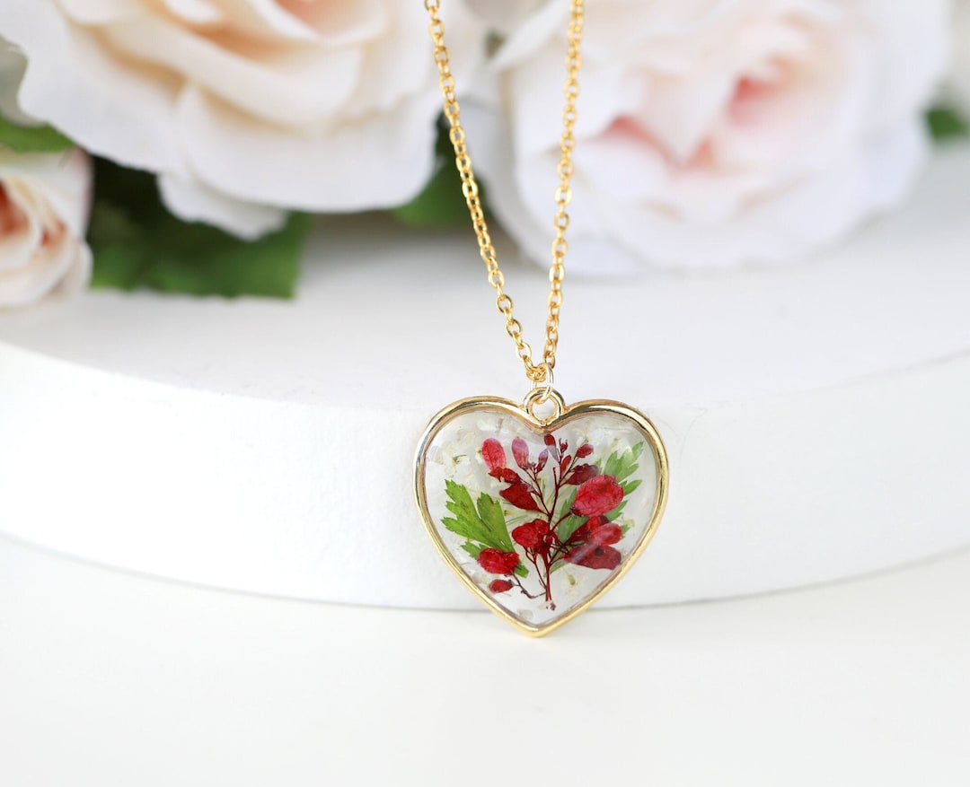 Handmade Pressed Real Flower Floral Resin Heart Pendant Necklace