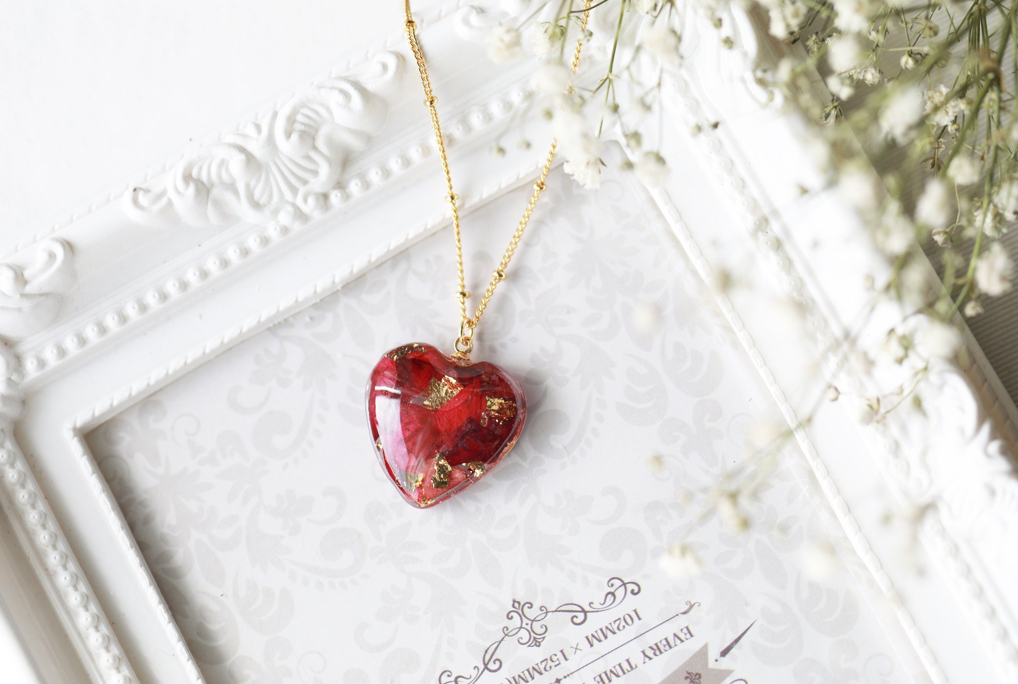 Dozen roses drop heart necklace deals