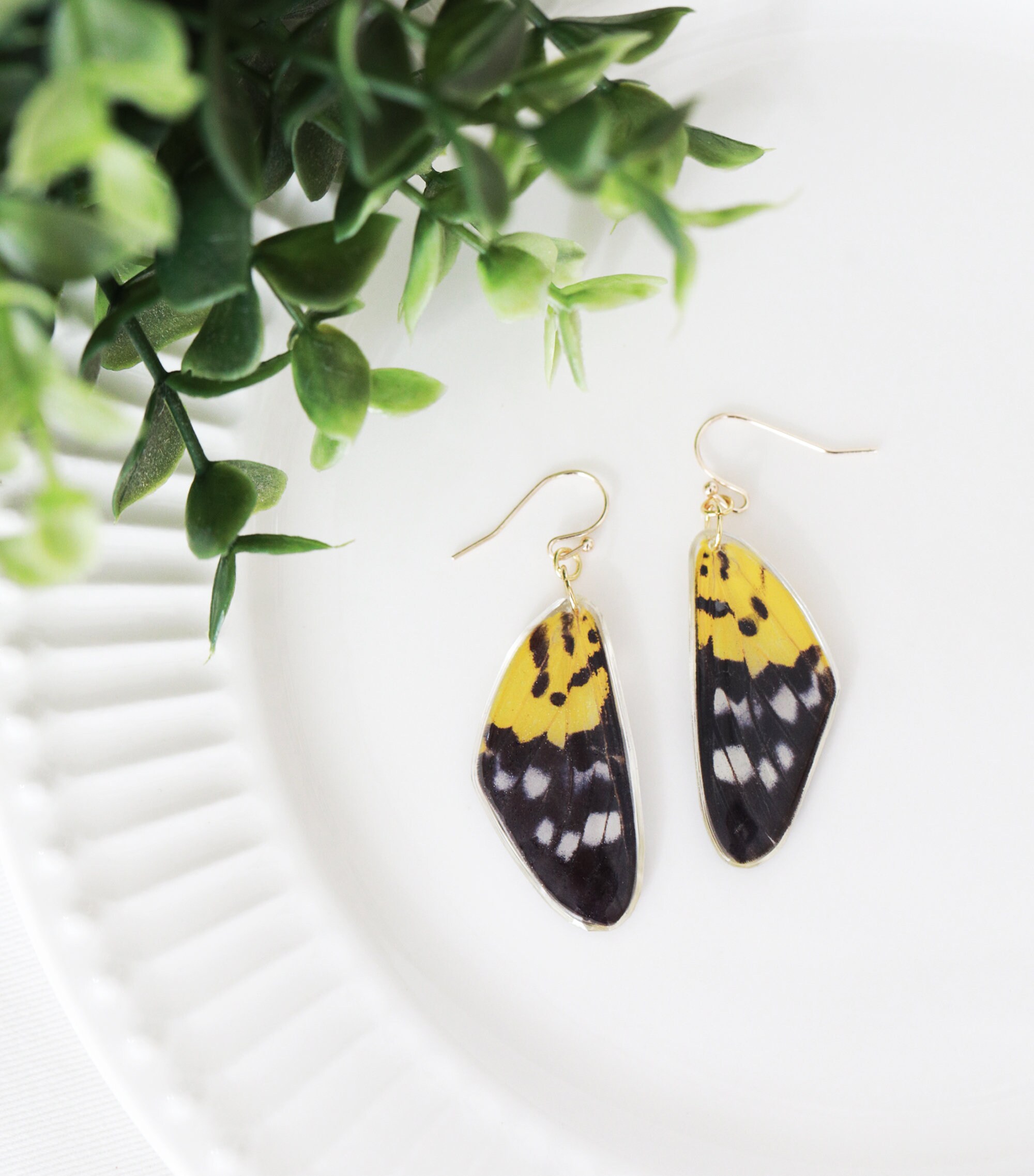 MALOYANVE Butterfly Wing Earrings – Colorful Asymmetric Dangle Earrings For Women