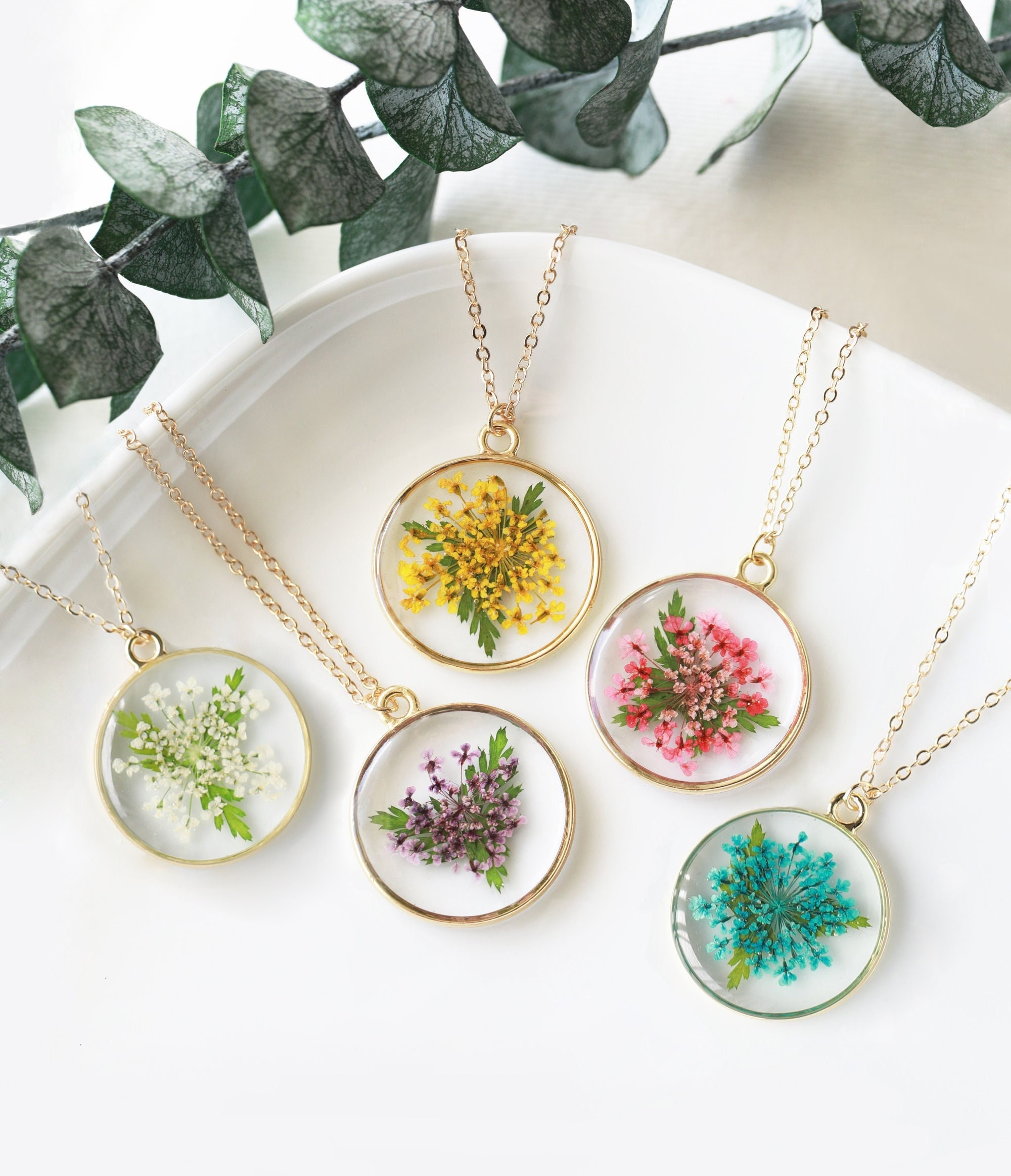 Buy Pressed Flower Resin Round Pendant Necklace Real Flower Resin Necklace  Handmade Botanical Jewelry Online in India - Etsy