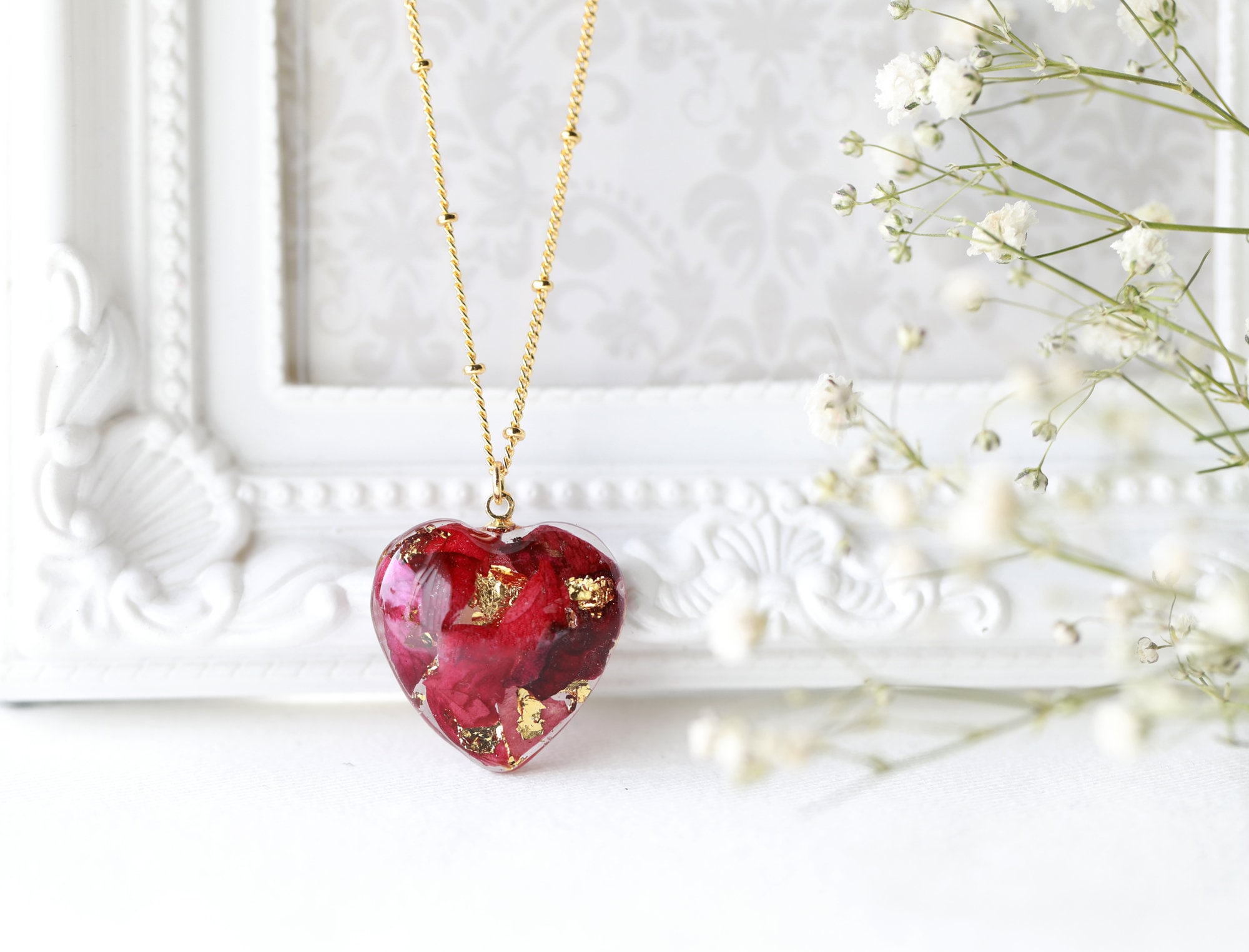 Resin with Thermochromic Pigment, Heart Pendant and Necklace Set
