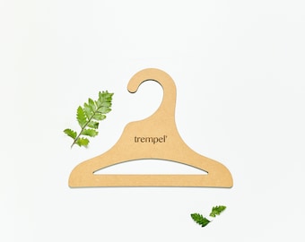 Baby gepersonaliseerde houten hangers met dwarsbalkbestendig Duurzaam van TREMPEL