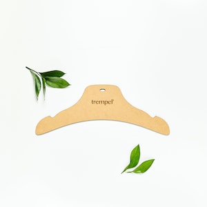 Perchas de madera personalizadas para niños sin gancho Resistente a la moda Sostenible Ecológico Reciclado por TREMPEL