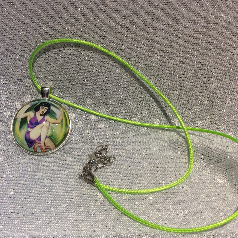 PendantNecklace With Mid-Century Sci-Fi Comic Art Image