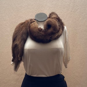 Brown Mink stole, 4 Whole Body Pelts Scarf / Wrap