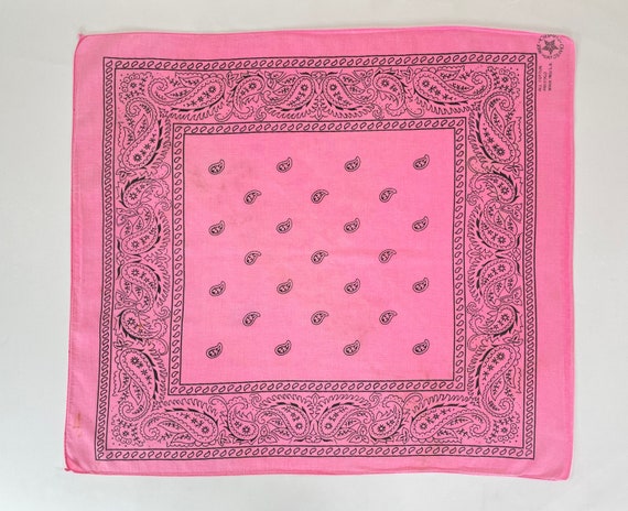 Faded Dark Pink Paisley Bandana, All Cotton  RN 1… - image 1