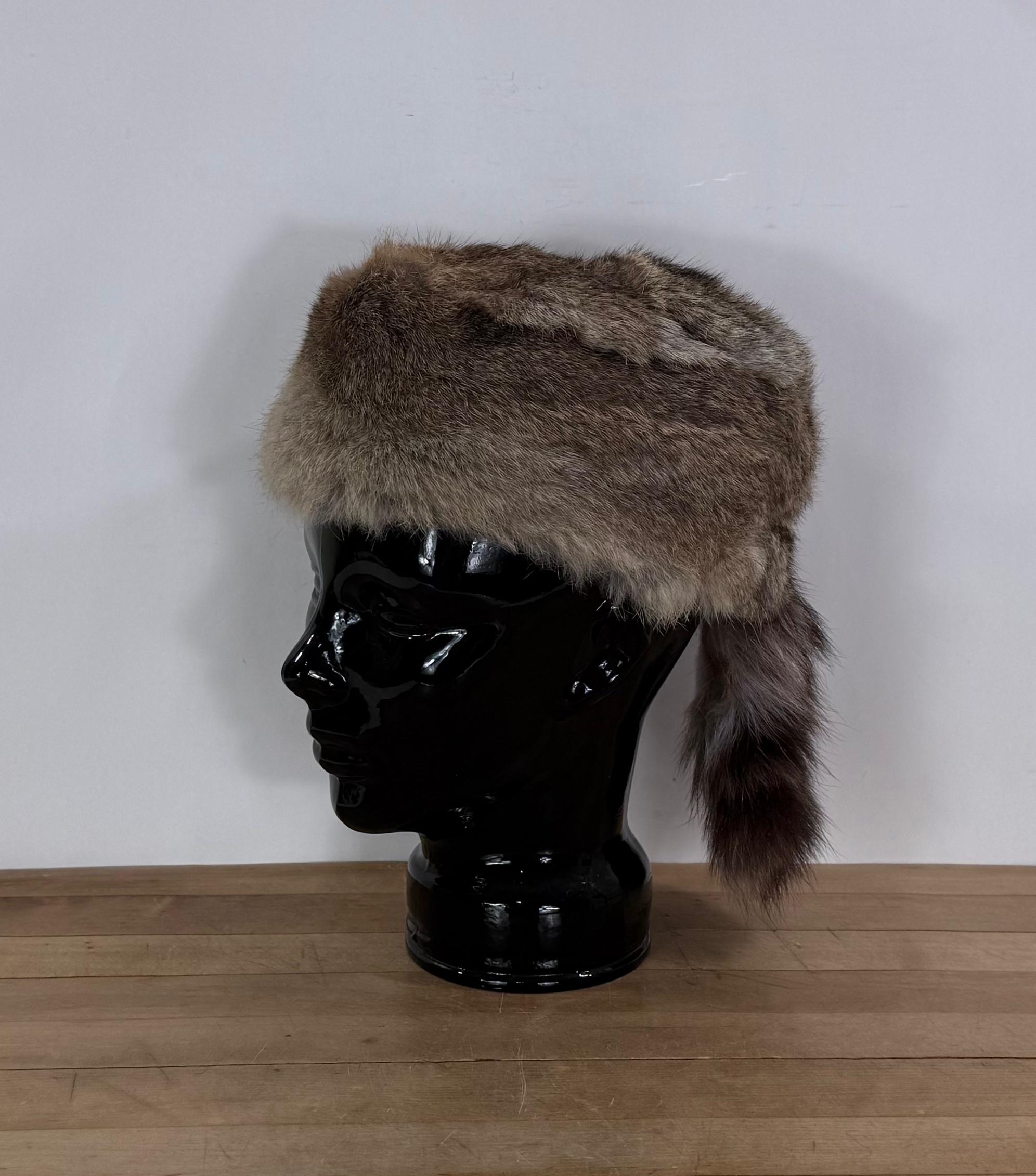 Vintage Brown Gray Brown Rabbit Fur Trapper Hat Quilted Satin Lining Medium Vintage 90s Mad Bomber Rabbit Fur Aviator Hat: XL Leather  main image 4